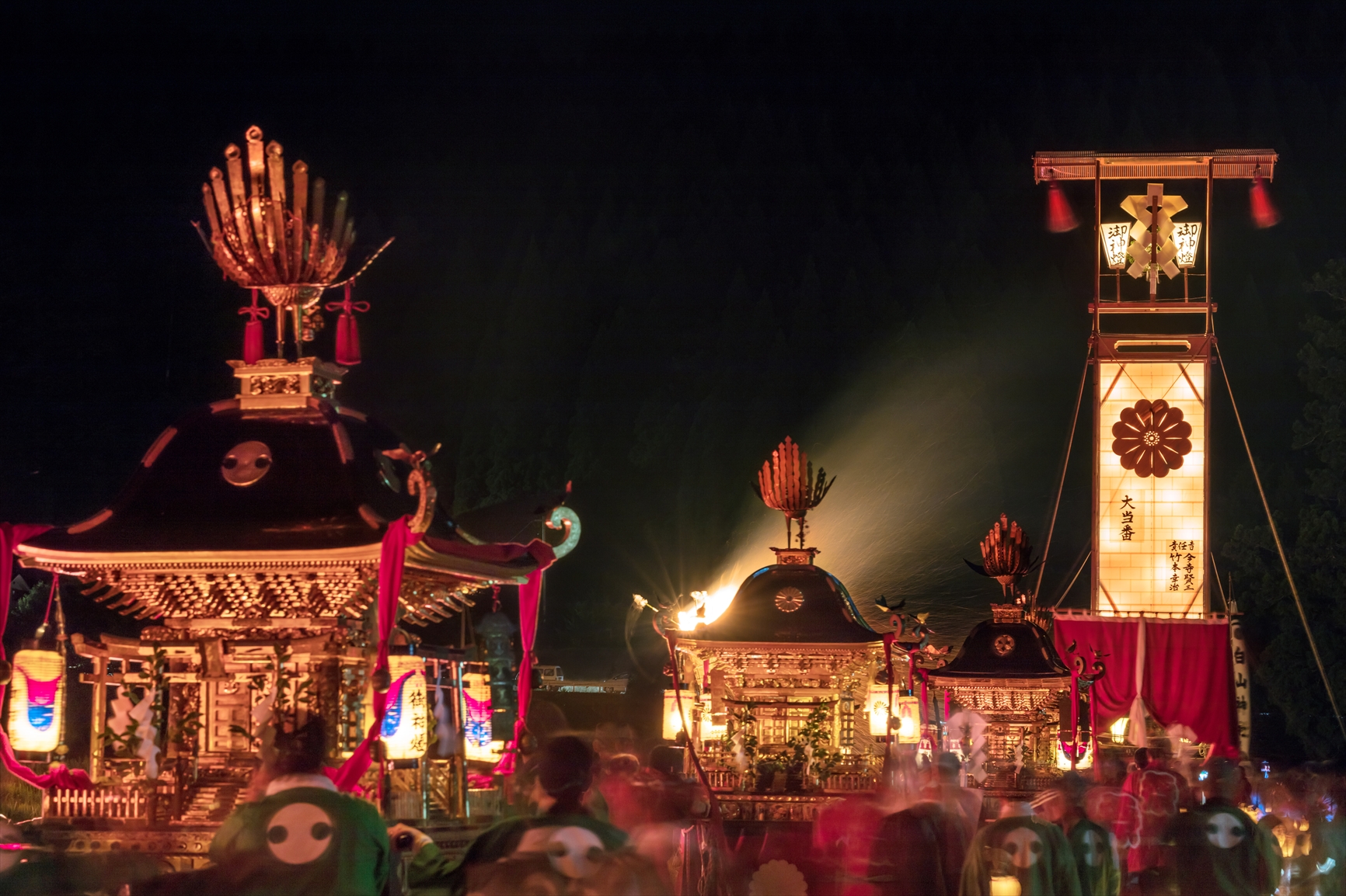 能登のキリコ祭りとは？巨大灯籠が舞う日本遺産の祭礼を知る | （公式